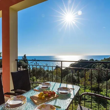 Family Friendly Apartments With A Swimming Pool On Pelekas Beach *